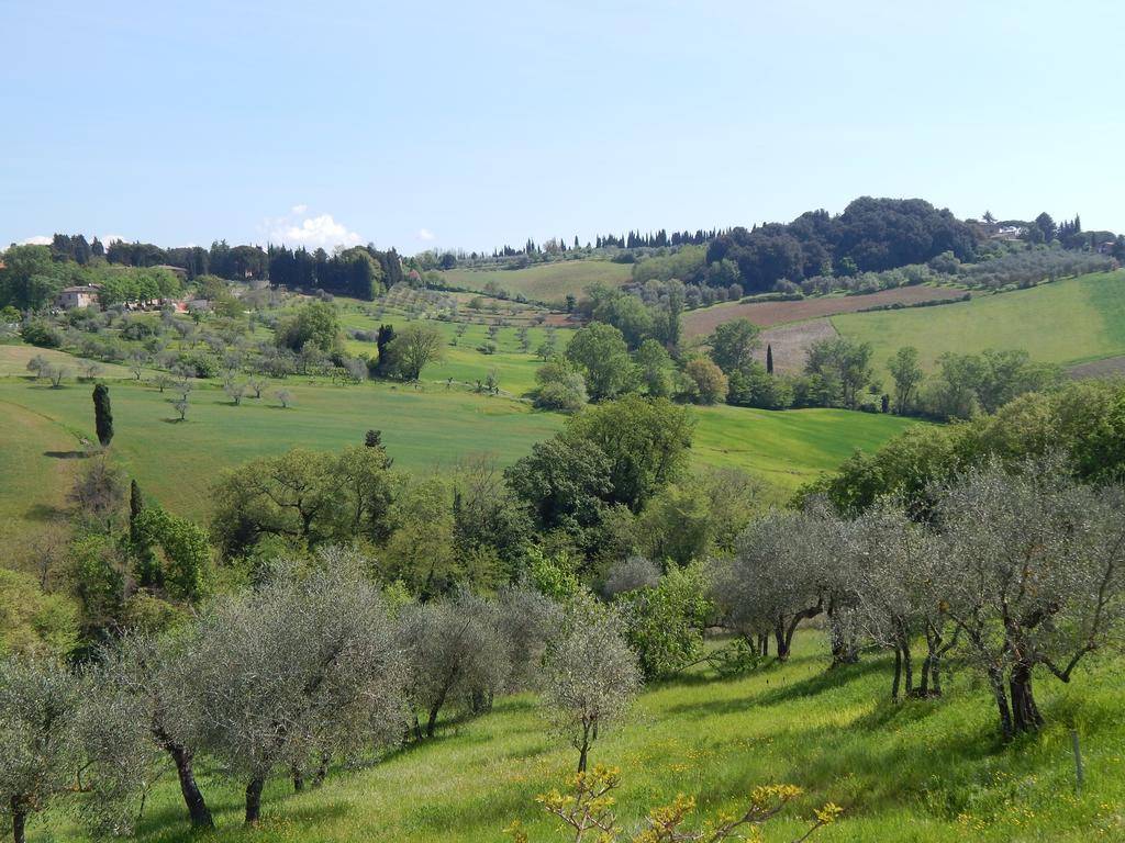 Fullino Nero Rta - Residenza Turistico Alberghiera Siena Exterior foto